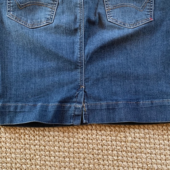 Dickies Denim MiniSkirt (size 4 - runs very large) - Picture 3 of 8
